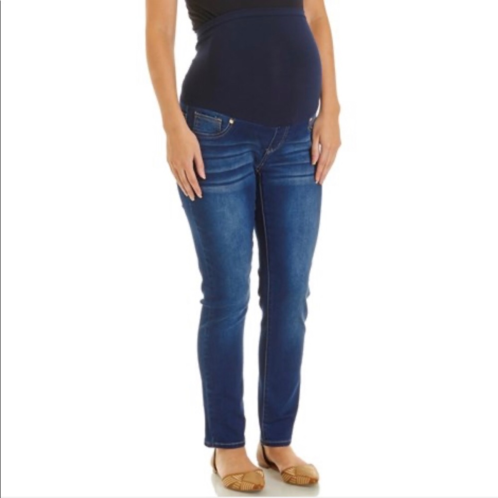 💛2 for $10💛What’s Kickin Maternity Jeans 👖 🤰🏻
